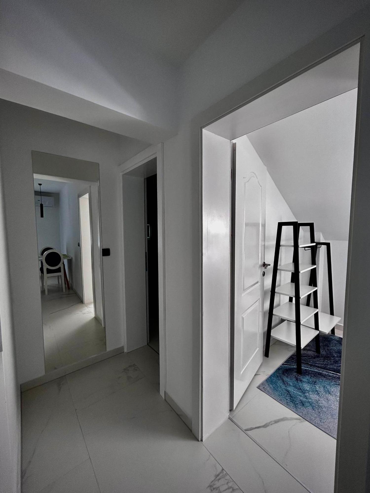 Sunny Corner Apartments Visoko Extérieur photo