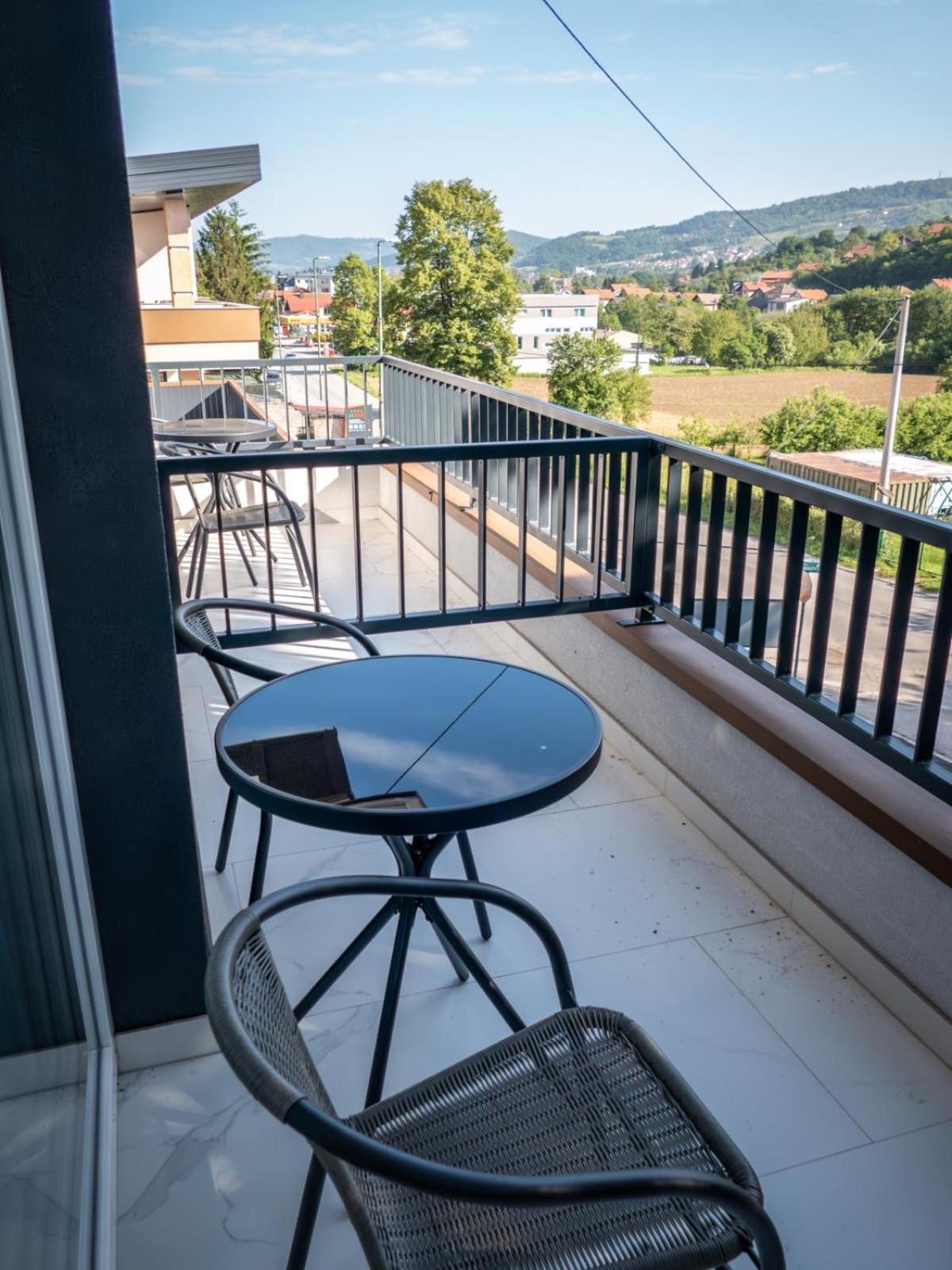 Sunny Corner Apartments Visoko Extérieur photo