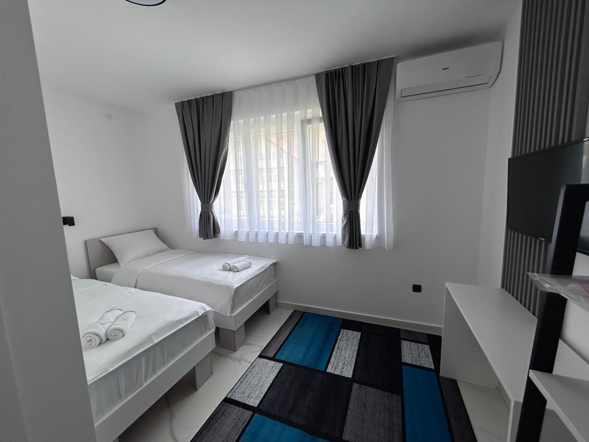 Sunny Corner Apartments Visoko Extérieur photo