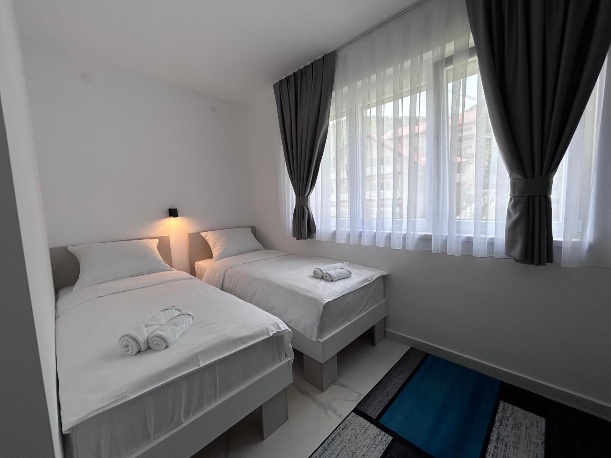 Sunny Corner Apartments Visoko Extérieur photo