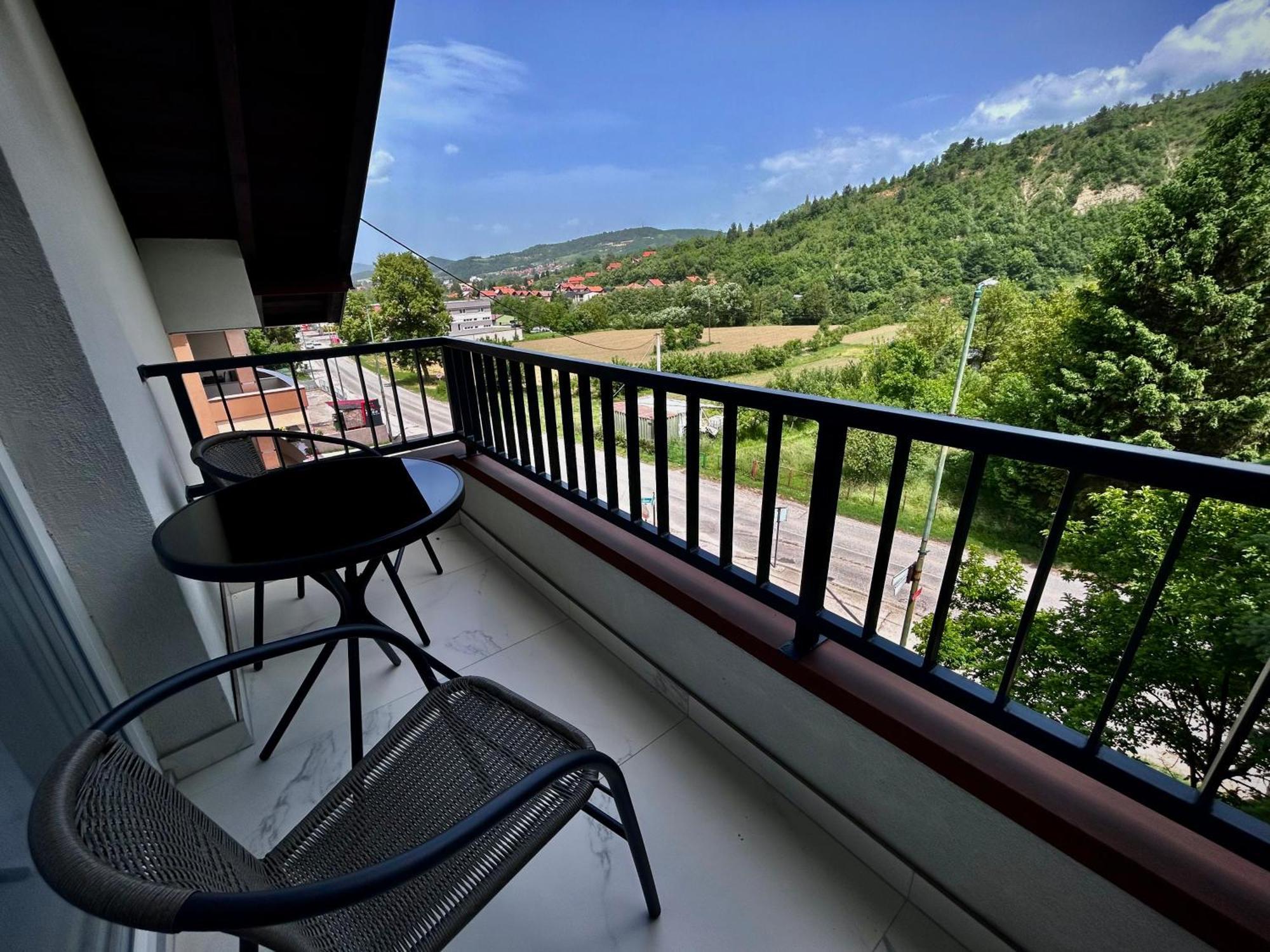 Sunny Corner Apartments Visoko Extérieur photo